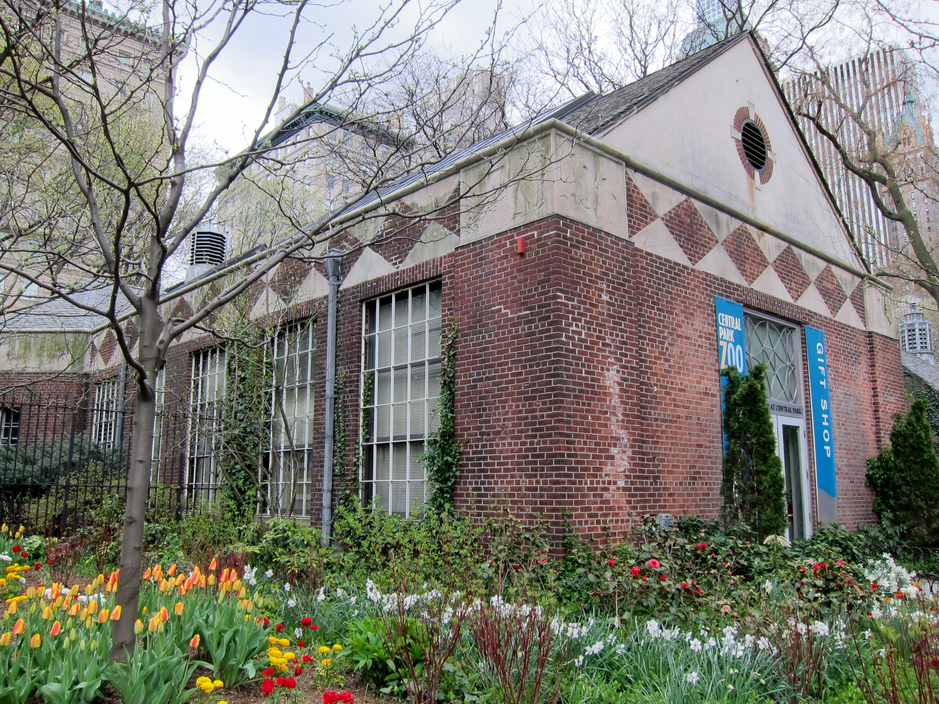 Central Park Zoo Girl Scouts